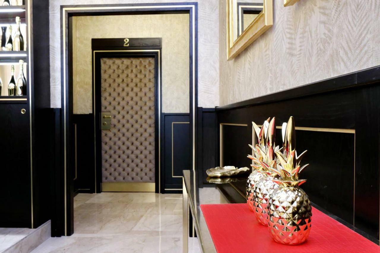 Spanish Diamond Luxury & Jacuzzi Maison d'hôtes