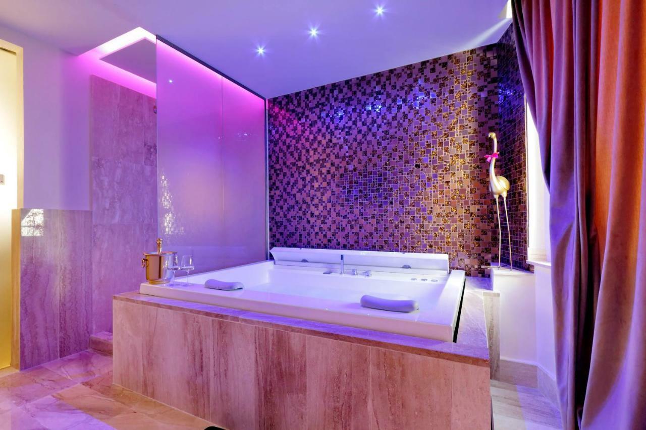 Maison d'hôtes Spanish Diamond Luxury & Jacuzzi